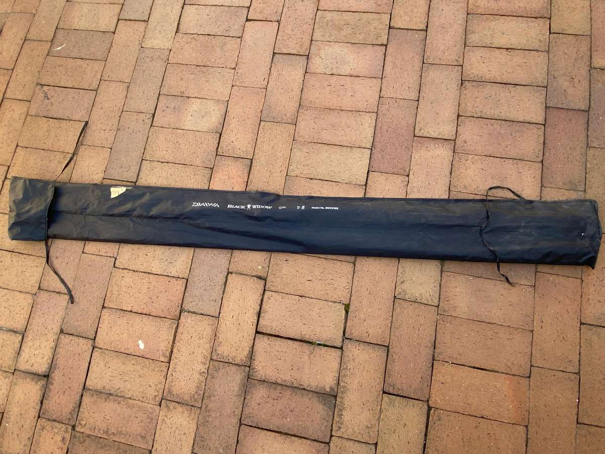 Daiwa Black Widow G50 10' 2pc 3LB Rod (Defective)