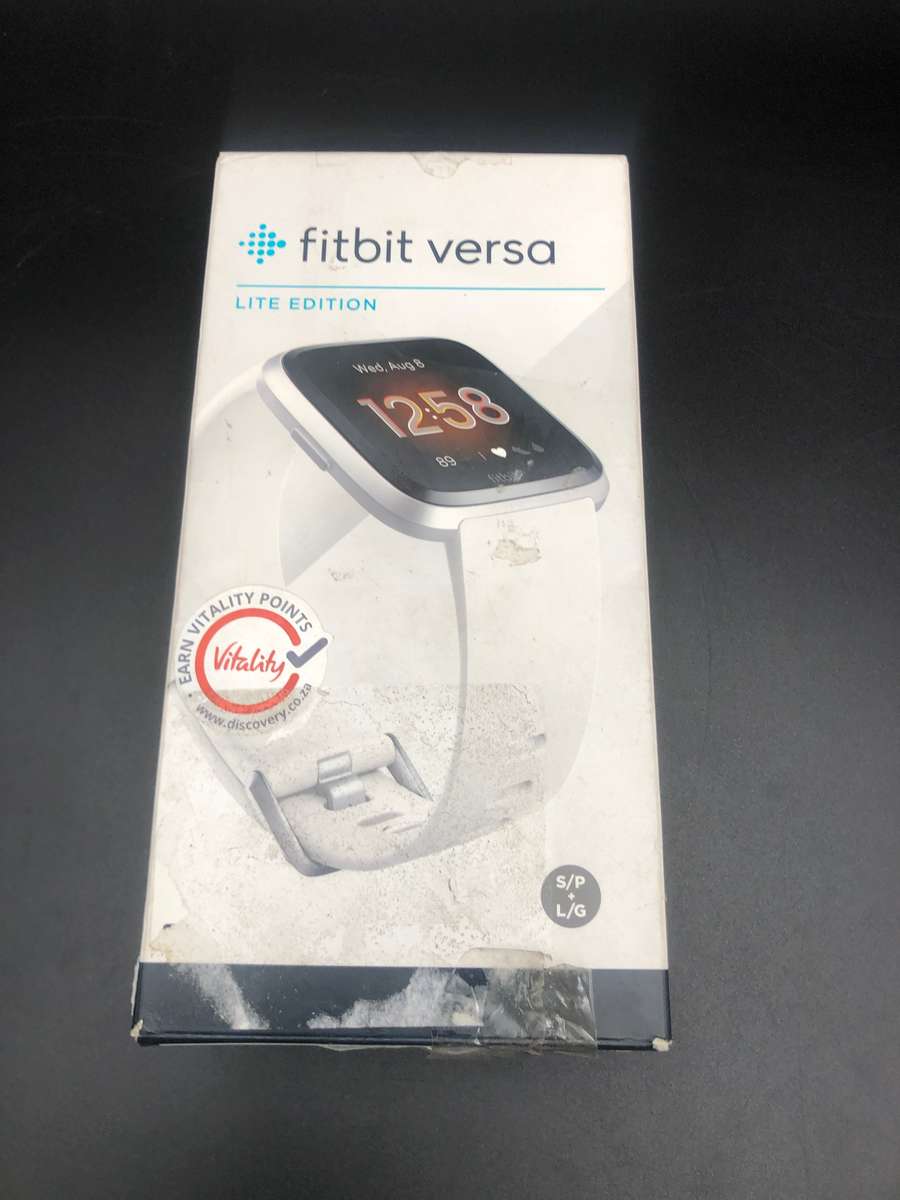 Fitbit Versa Lite Edition Smartwatch White (PLS READ)