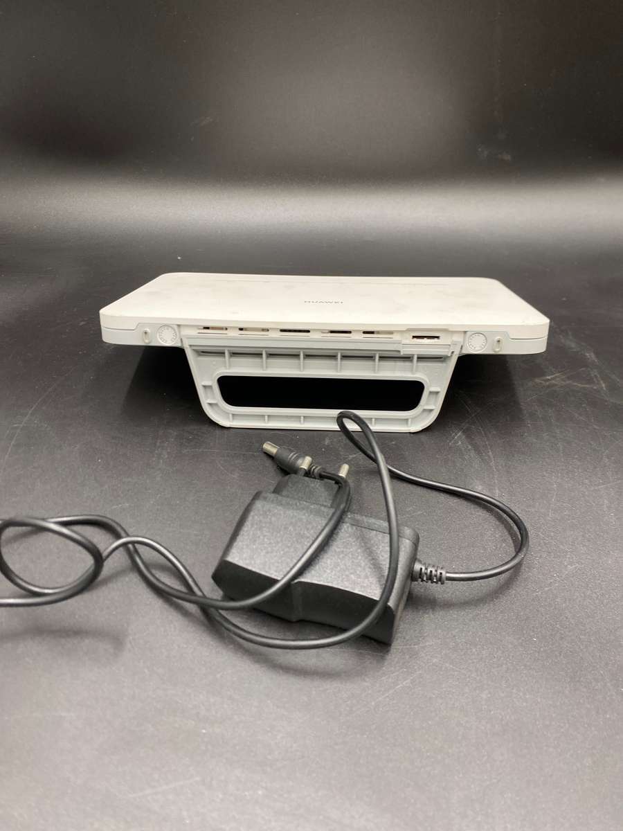 Huawei B535-932 LTE CPE Wi-Fi Router With Simcard slot - White