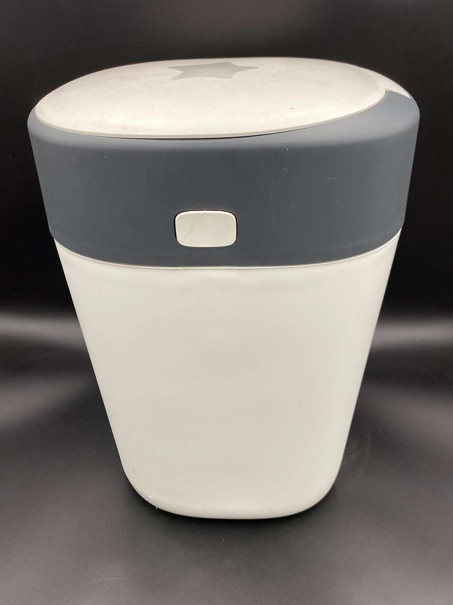 Tommee Tippee Twist And Click Advanced Nappy Bin Eco-Friendlier - Cotton White