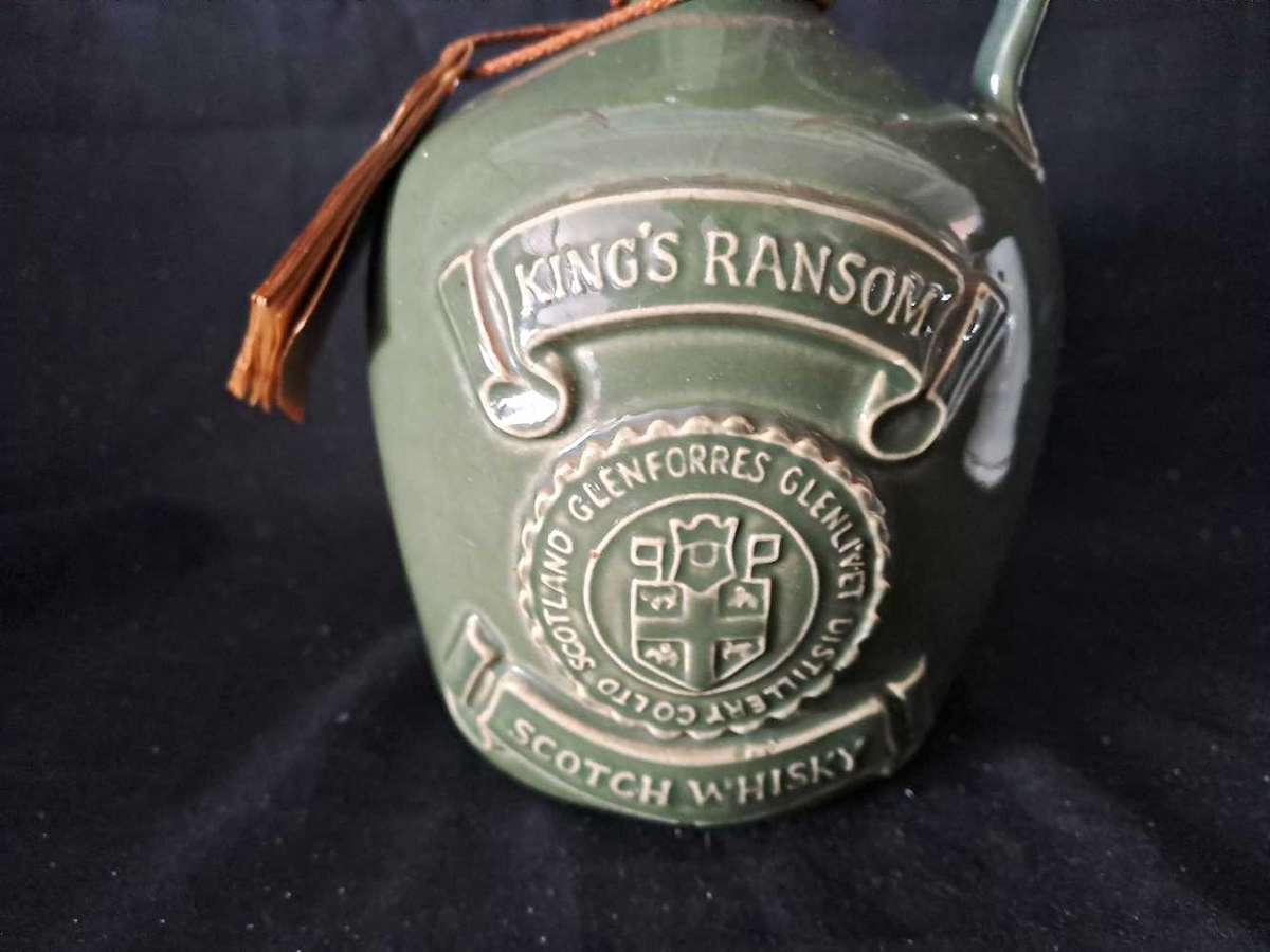Kings Ransom empty Scotch Whiskey decanter, 750ml