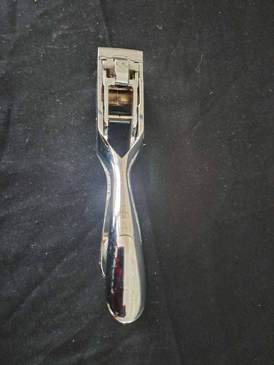 Card hole/slot puncher