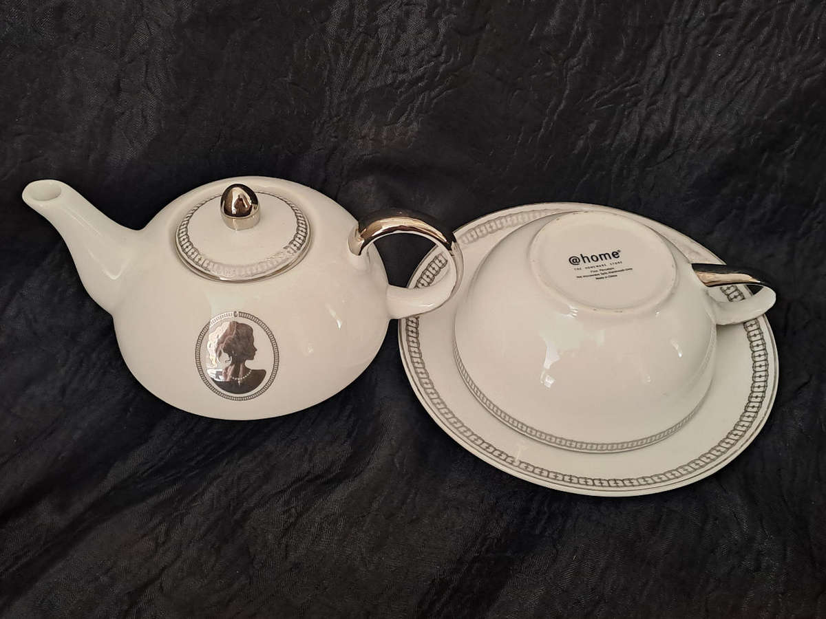 @Home tea for one set