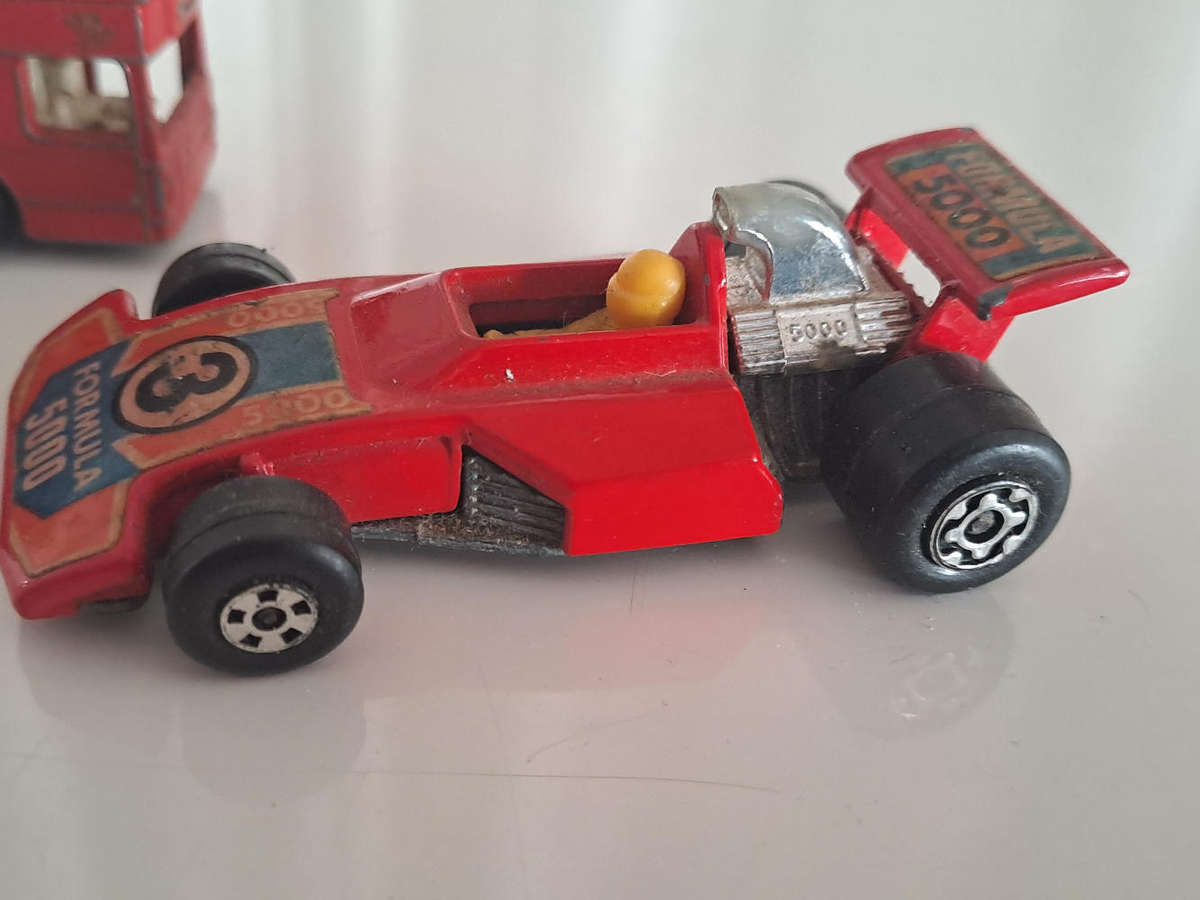 2 x Matchbox collectable cars