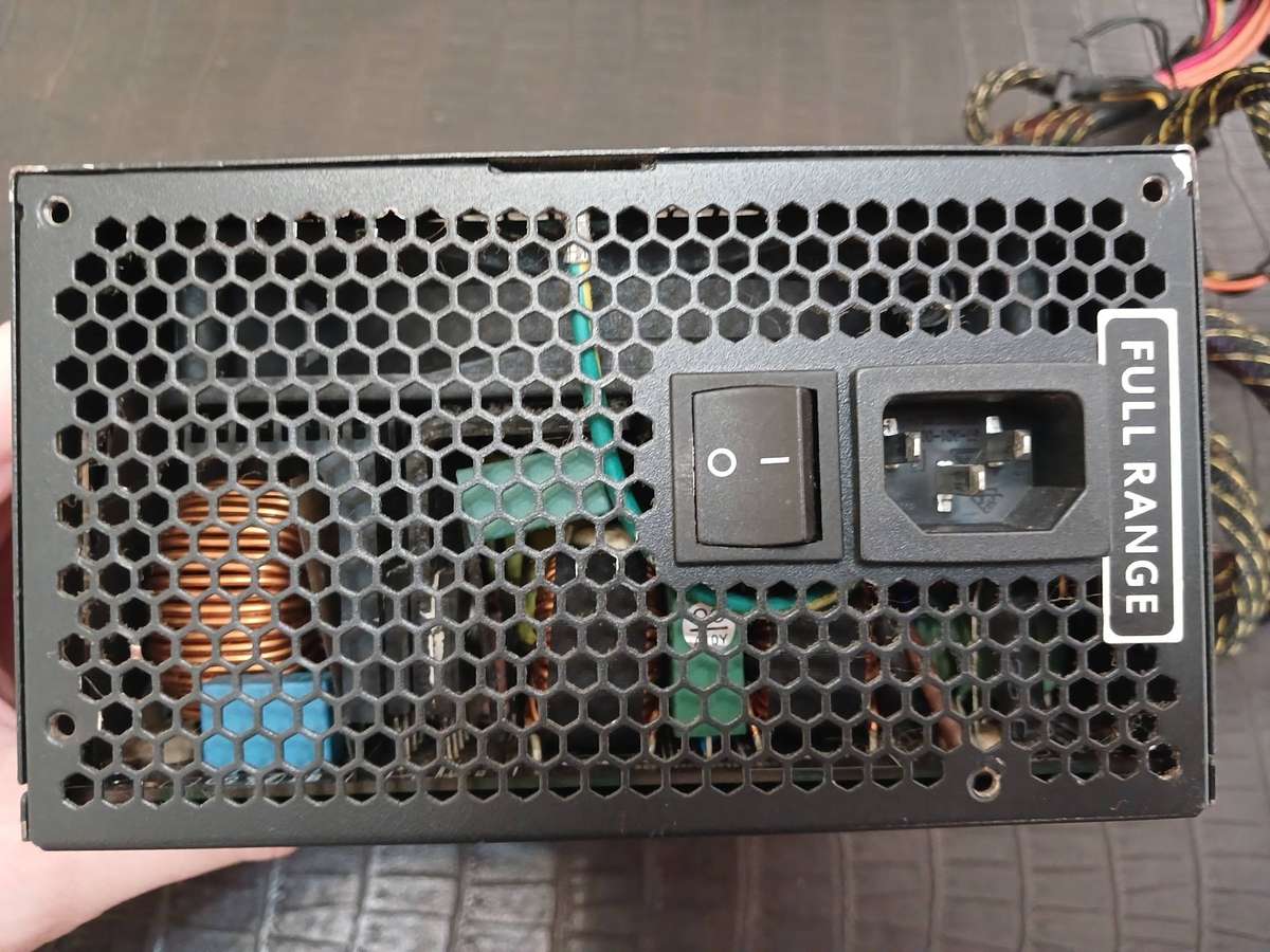 Raidmax 1000W 80+ Gold PSU