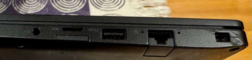 Dell Latitude 7390 Carbon Touch i5 8th Gen, FHD, Touch, 16GB RAM, 256GB SSD - Great Condition