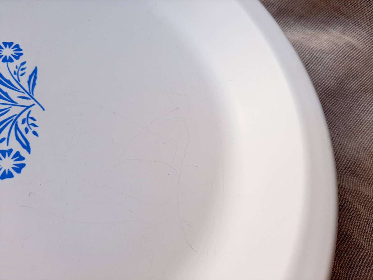 Corningware pie dish 24cm diameter