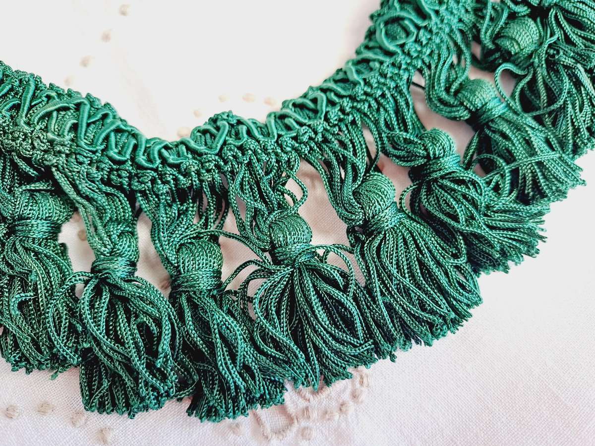 Green vintage tassel fringe 6cm wide -  150cm