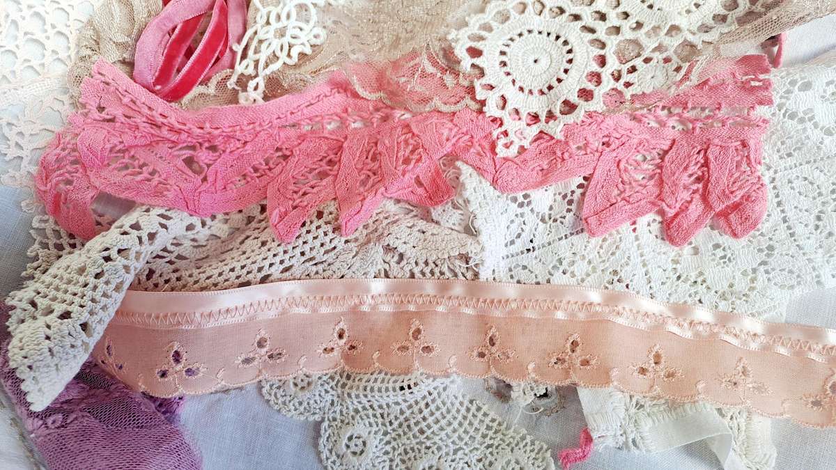 Surprise bundle of lace and trim scraps