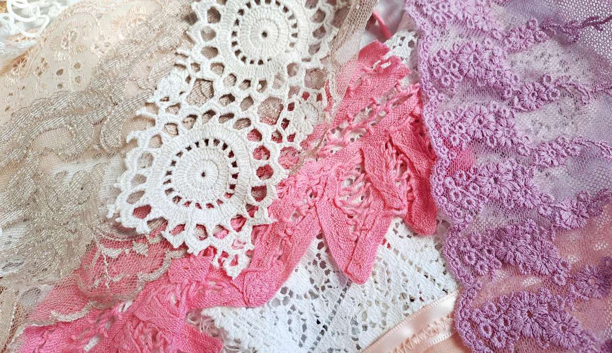 Surprise bundle of lace and trim scraps