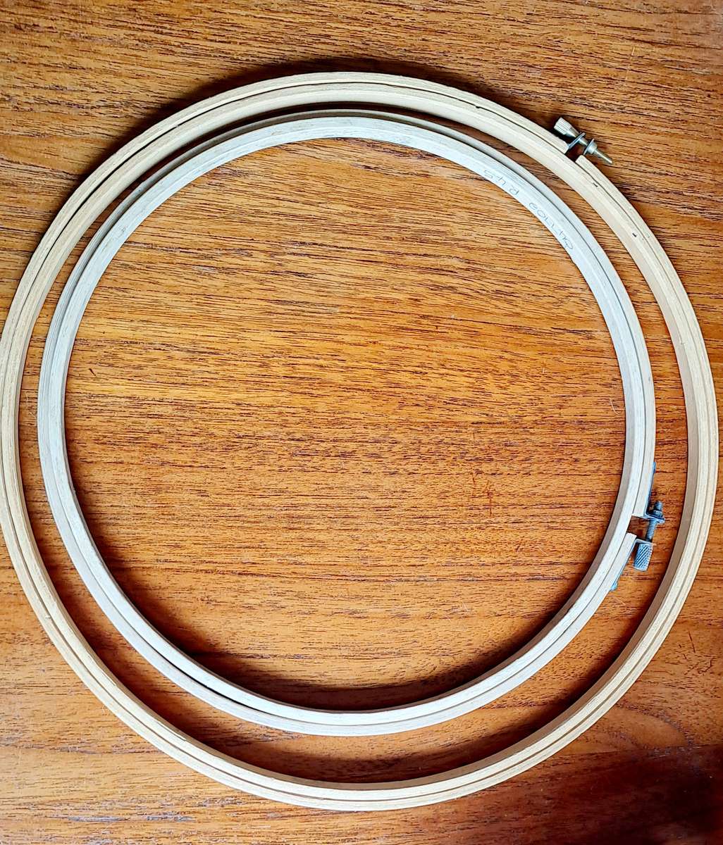 Embroidery hoop - 30cm - price is for one