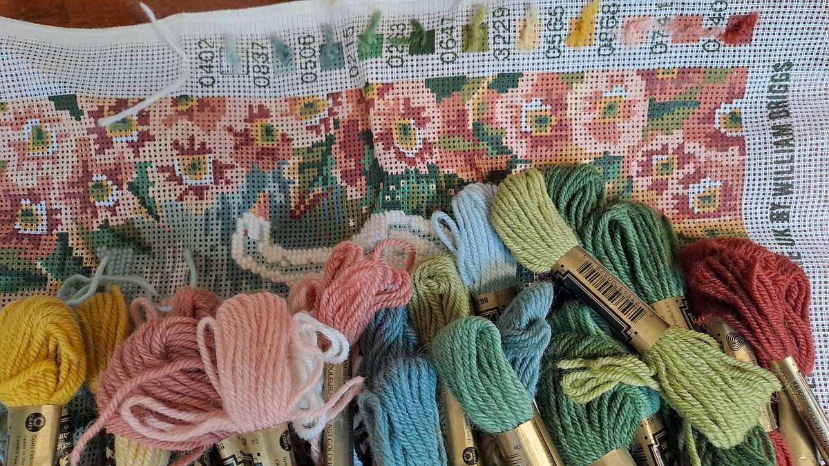 Tapestry kit - Ehrman - partially completed- 37 x37 cm