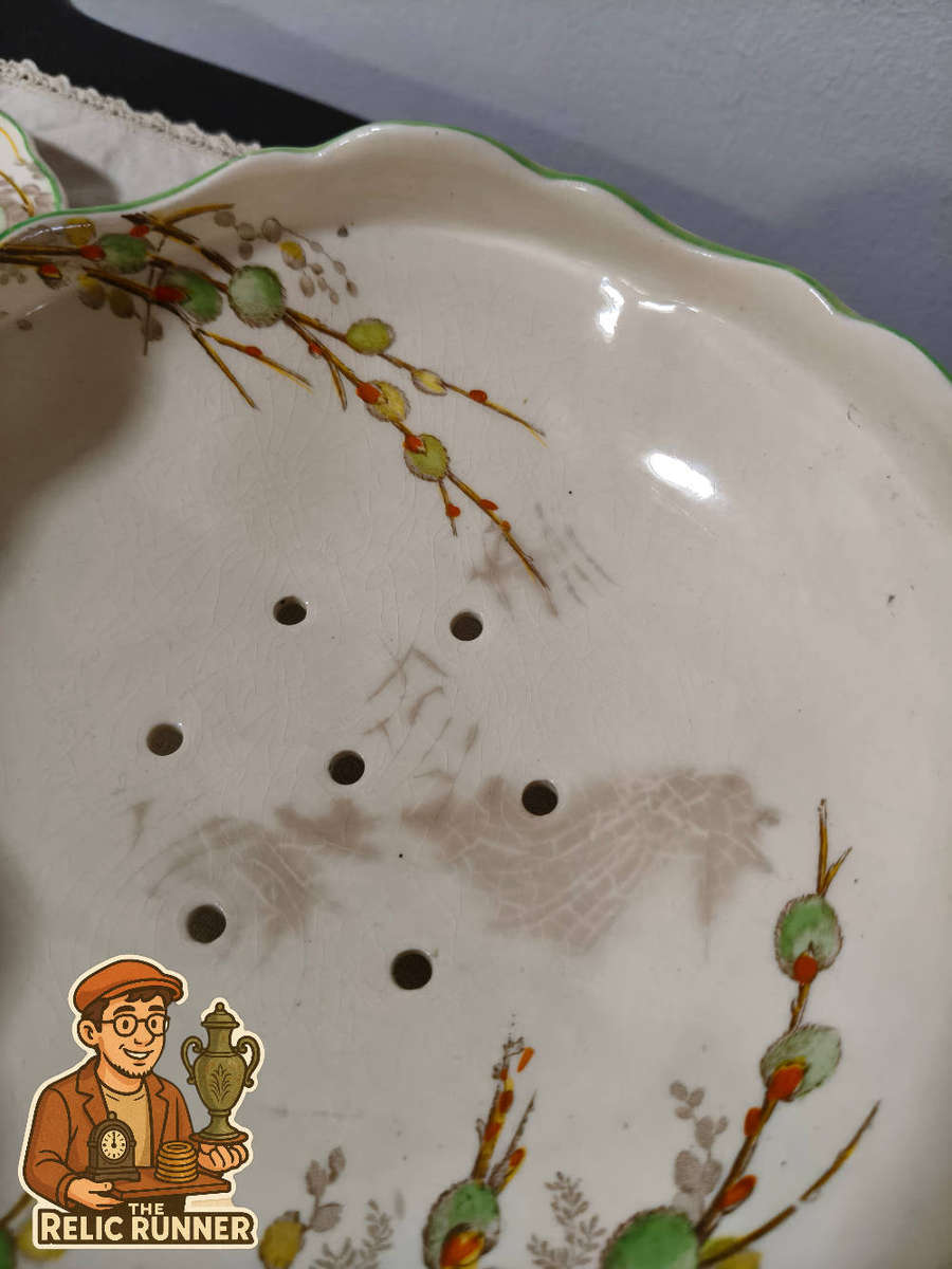 Vintage Art Deco Crown Ducal "Pussy Willow" Salad Drainer Bowl - Made in England (Pattern 379)