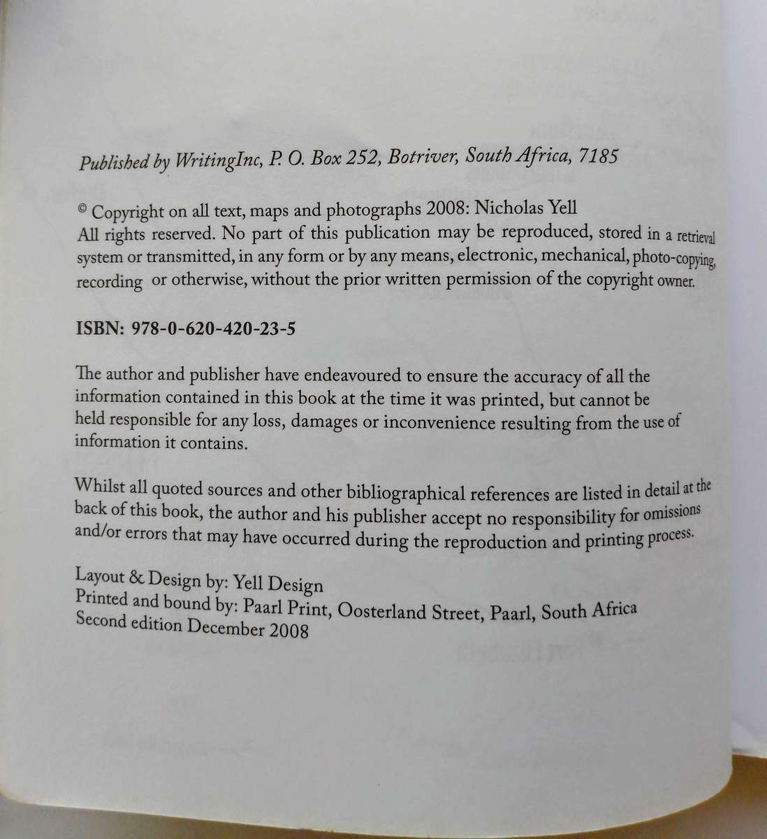 Circling the Great Karoo - A Back-roads Journey through History on an Old Scrambler by Nicholas Yell