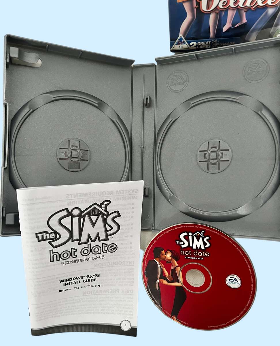 Five The Sims expansion packs (PC game), including Hot Date and Unleashed