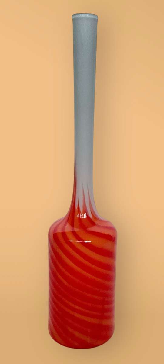 White and orange Murano-style Flame studio glass vase, 45cms tall- wow!