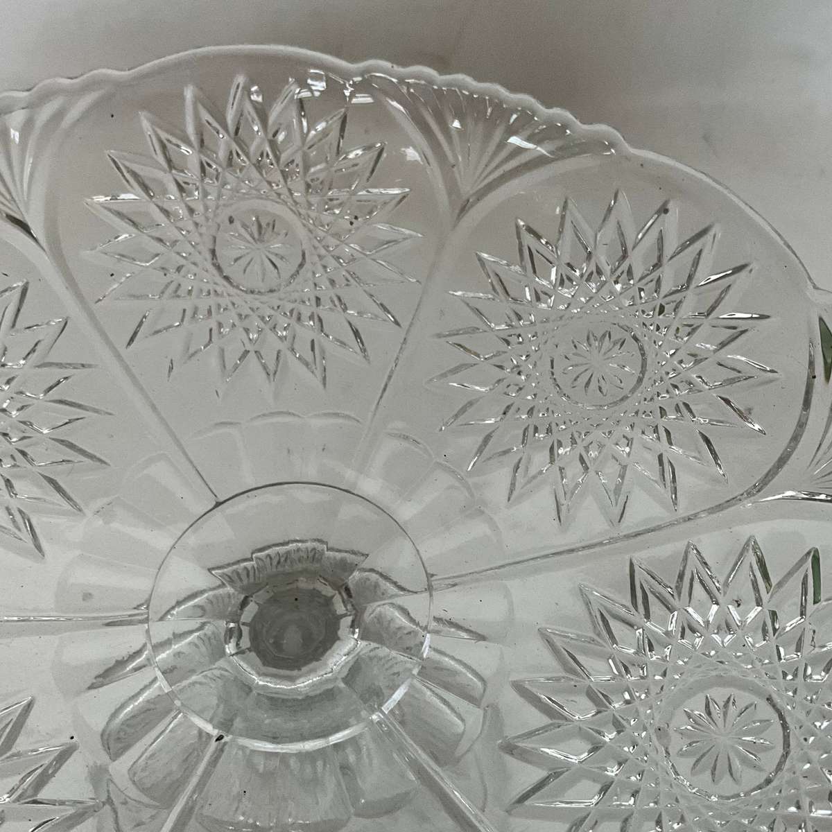 Attractive glass Tazza - perfect for entertaining!