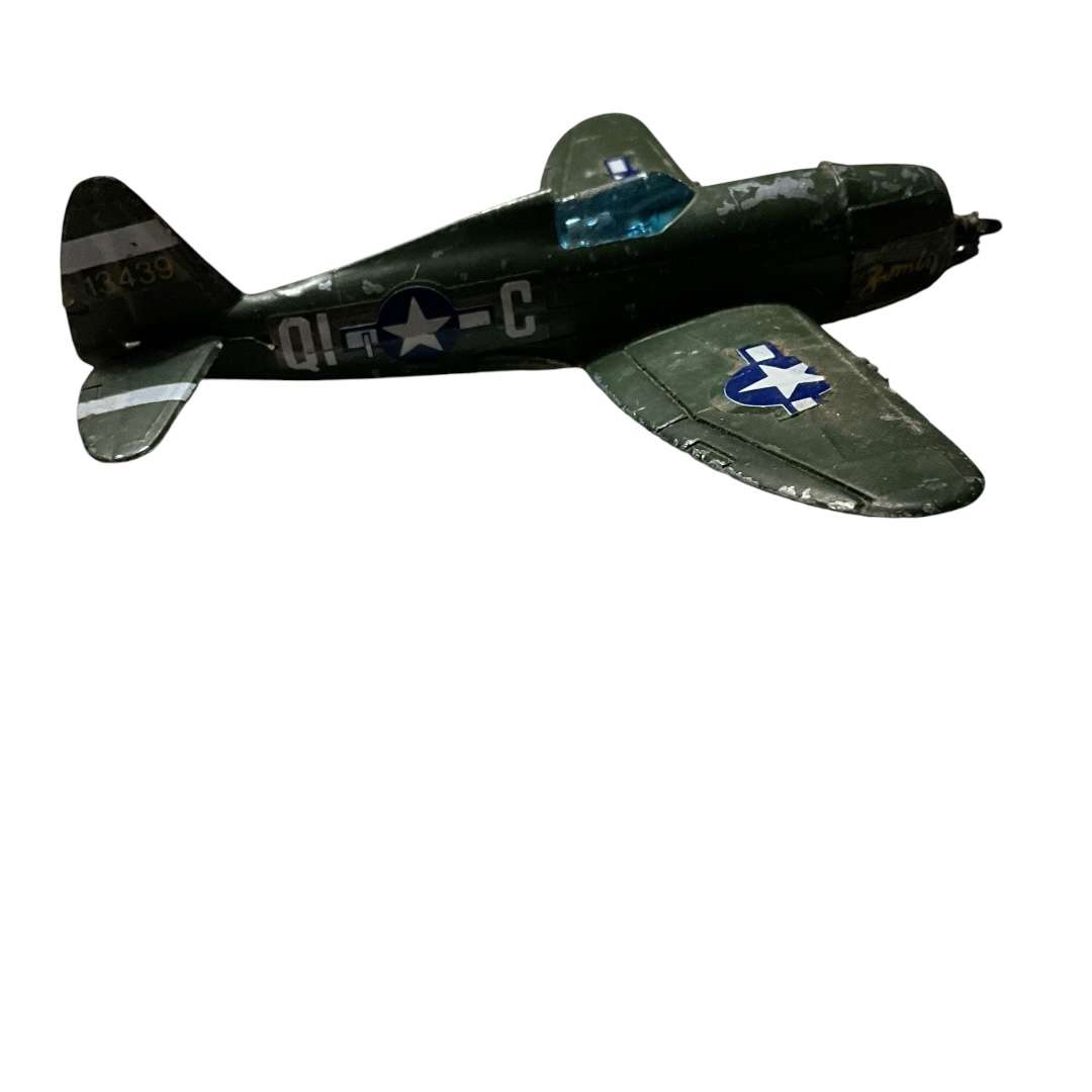 Gorgeous vintage metal toy plane - P-47D Thunderbolt made by Lintoy