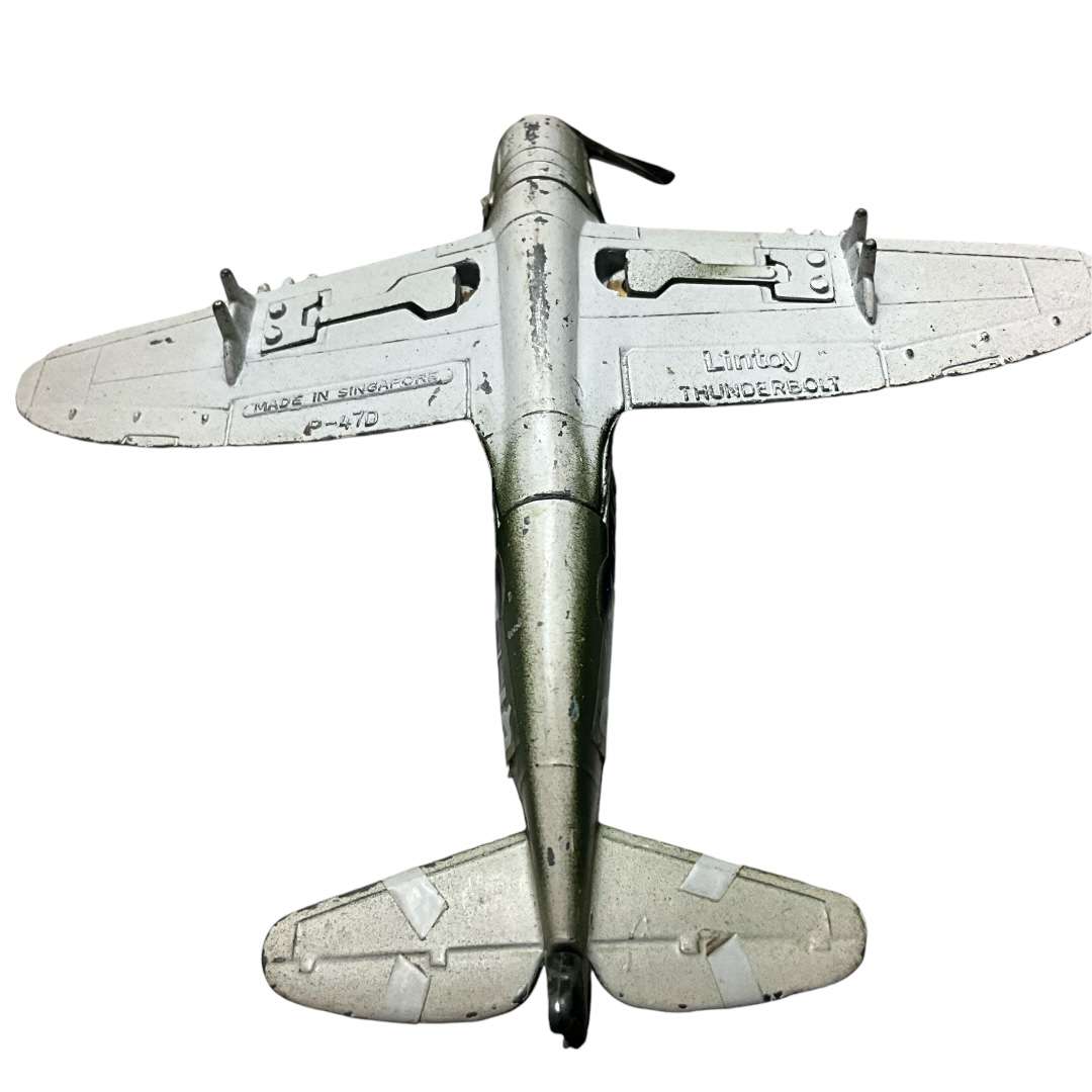Gorgeous vintage metal toy plane - P-47D Thunderbolt made by Lintoy