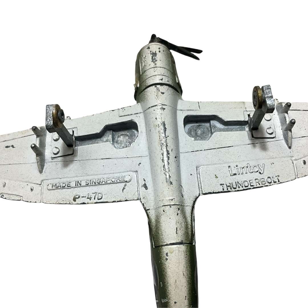 Gorgeous vintage metal toy plane - P-47D Thunderbolt made by Lintoy