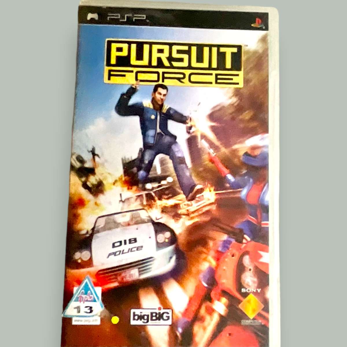 PSP Games - 2010 FIFA World Cup and Pursuit Force
