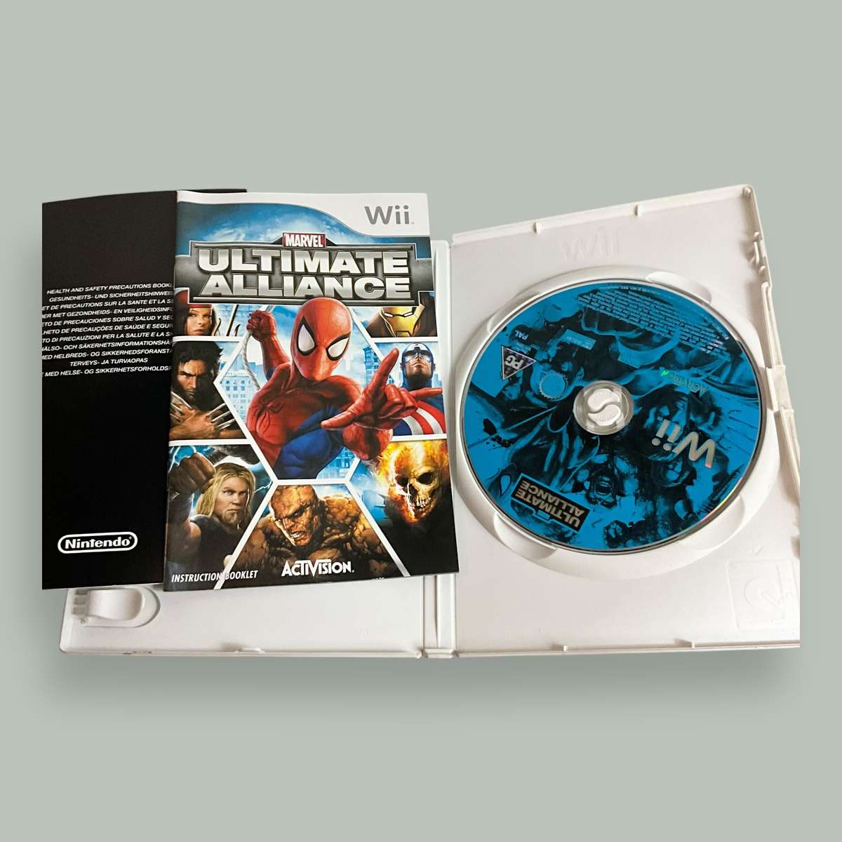3 x Wii Games - Titanic, an Agatha Christie mystery, and Ultimate Alliance