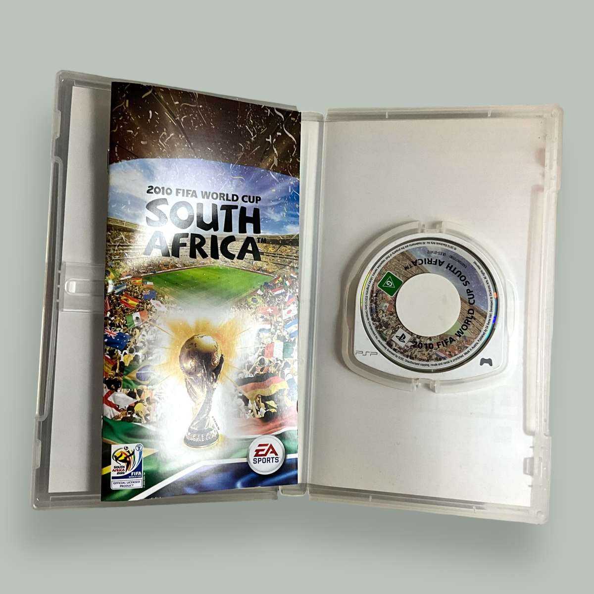 PSP Games - 2010 FIFA World Cup and Pursuit Force