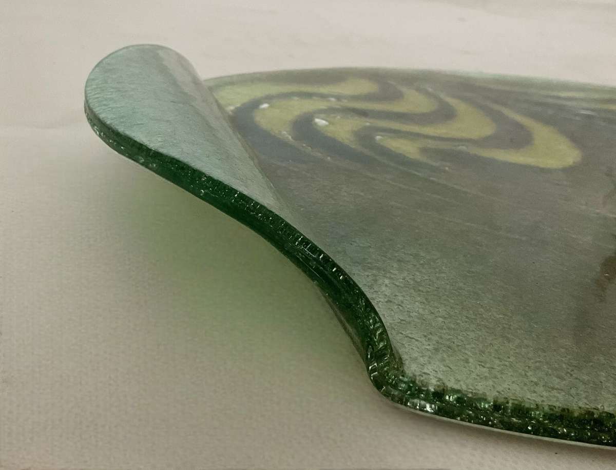 Glass serving tray in swirling greens (35 cm from handle tip to handle tip)