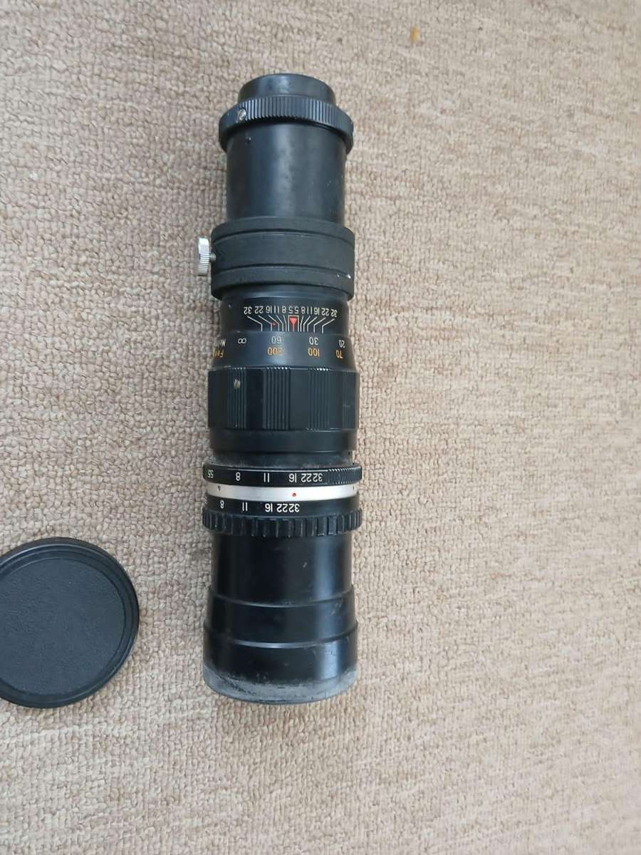 Soligor 300mm f/5.5 Telephoto Lens