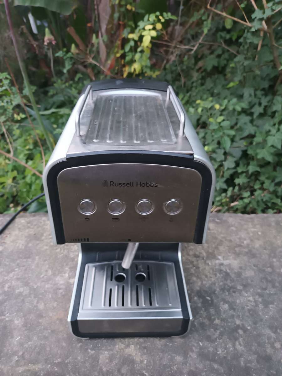 Russell Hobbs Nero Espresso Coffee Maker RH1916