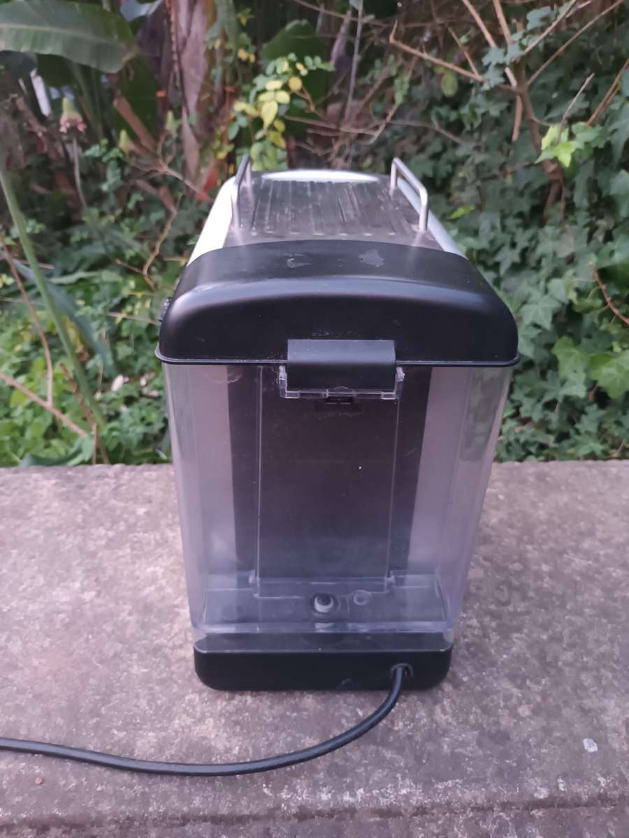 Russell Hobbs Nero Espresso Coffee Maker RH1916