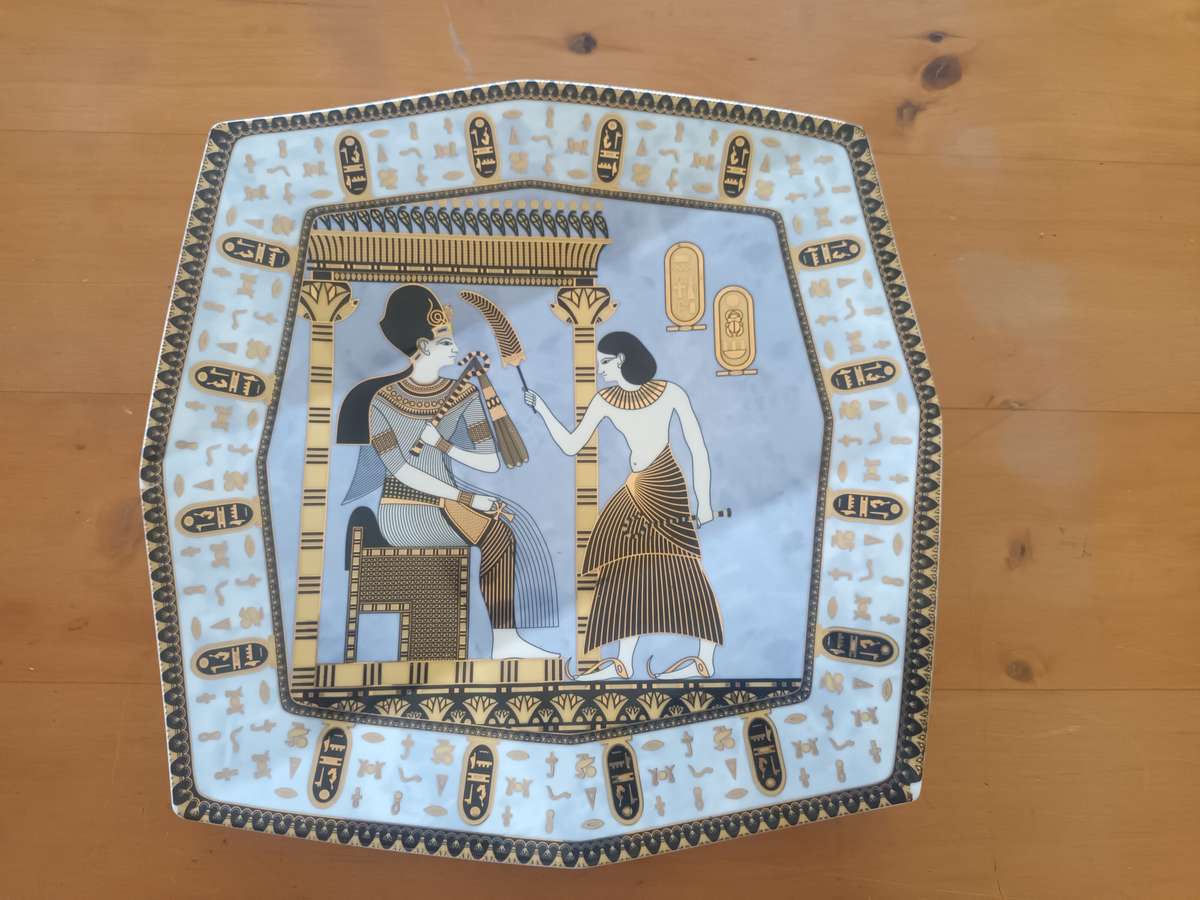 VINTAGE Fathi Mahmoud Egyptian Hand-Painted Ceramic Decorative Plate