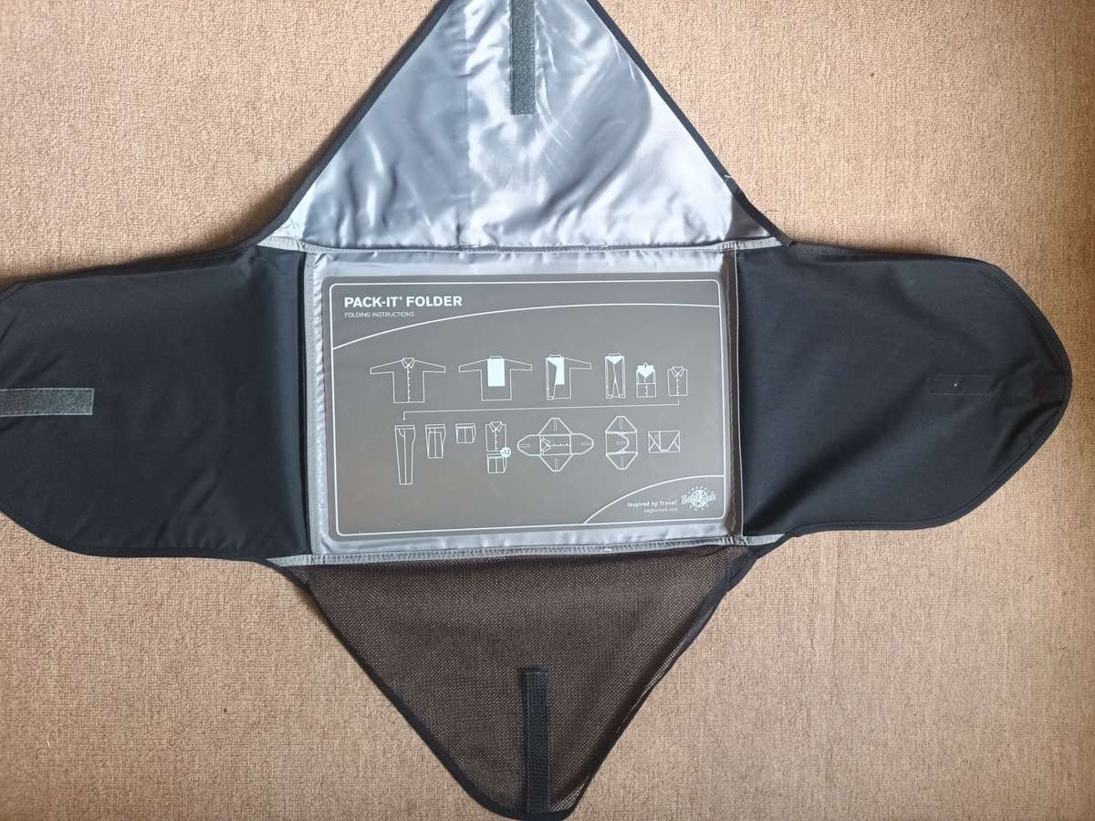 Eagle Creek Pack-It Garment Clothes Folder System Large 18" Original Black
