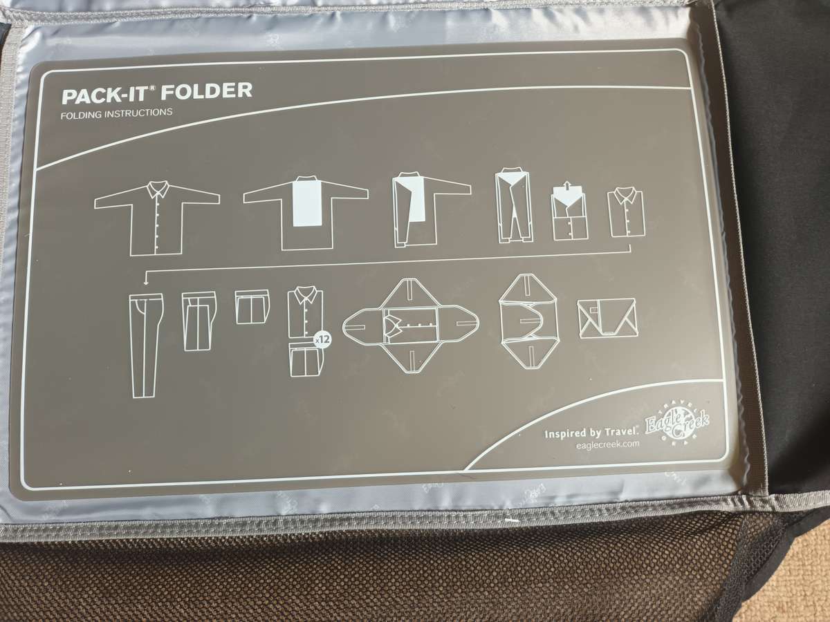 Eagle Creek Pack-It Garment Clothes Folder System Large 18" Original Black