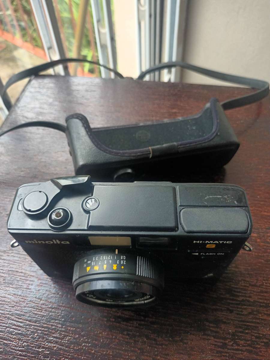 Minolta Hi-Matic S 38mm f/2.7 Point & Shoot 35mm Film Camera Made In JAPAN