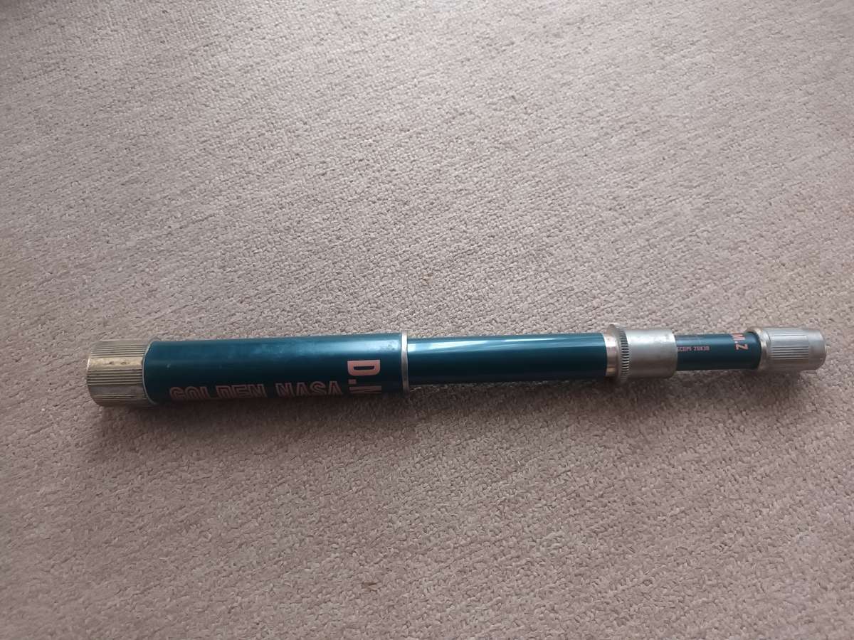 VINTAGE RARE GOLDEN NASA DMZ MICROSCOPE 50X TELESCOPE 20X30 IN PLASTIC MATERIAL