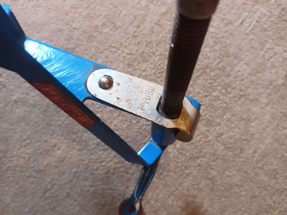 VINTAGE Pefra Triumpf Apple Peeler And Corer