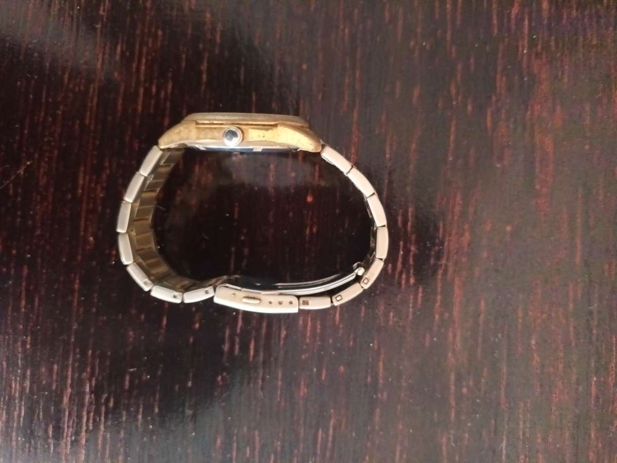 VINTAGE Pulsar Mens VJ33-X004 Classic Day Date Gold Tone Quartz Analog Watch