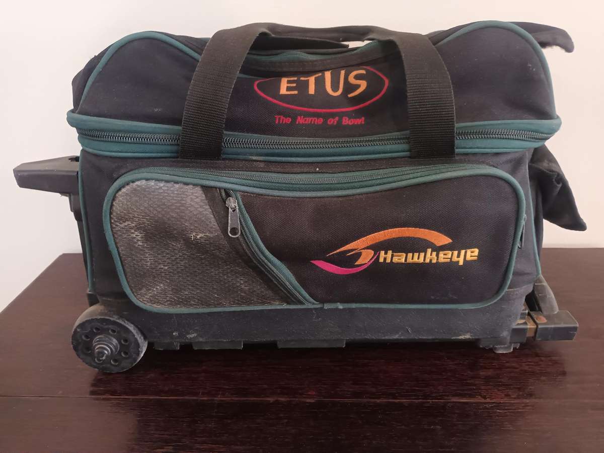 Eutus Hawkeye 2 Ball Roller Bowling Travelers Bag With Wheels