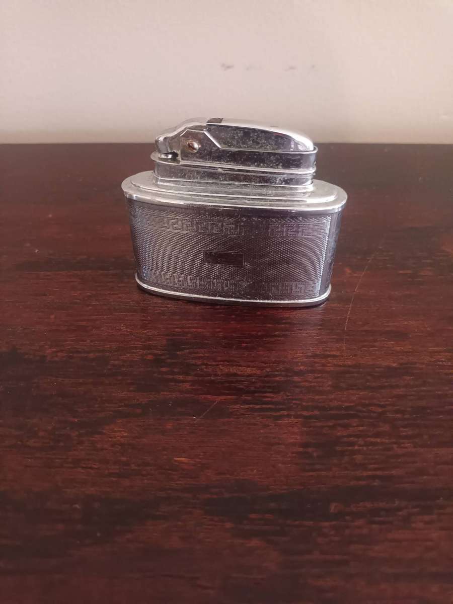 Mosda Streamline Table Lighter