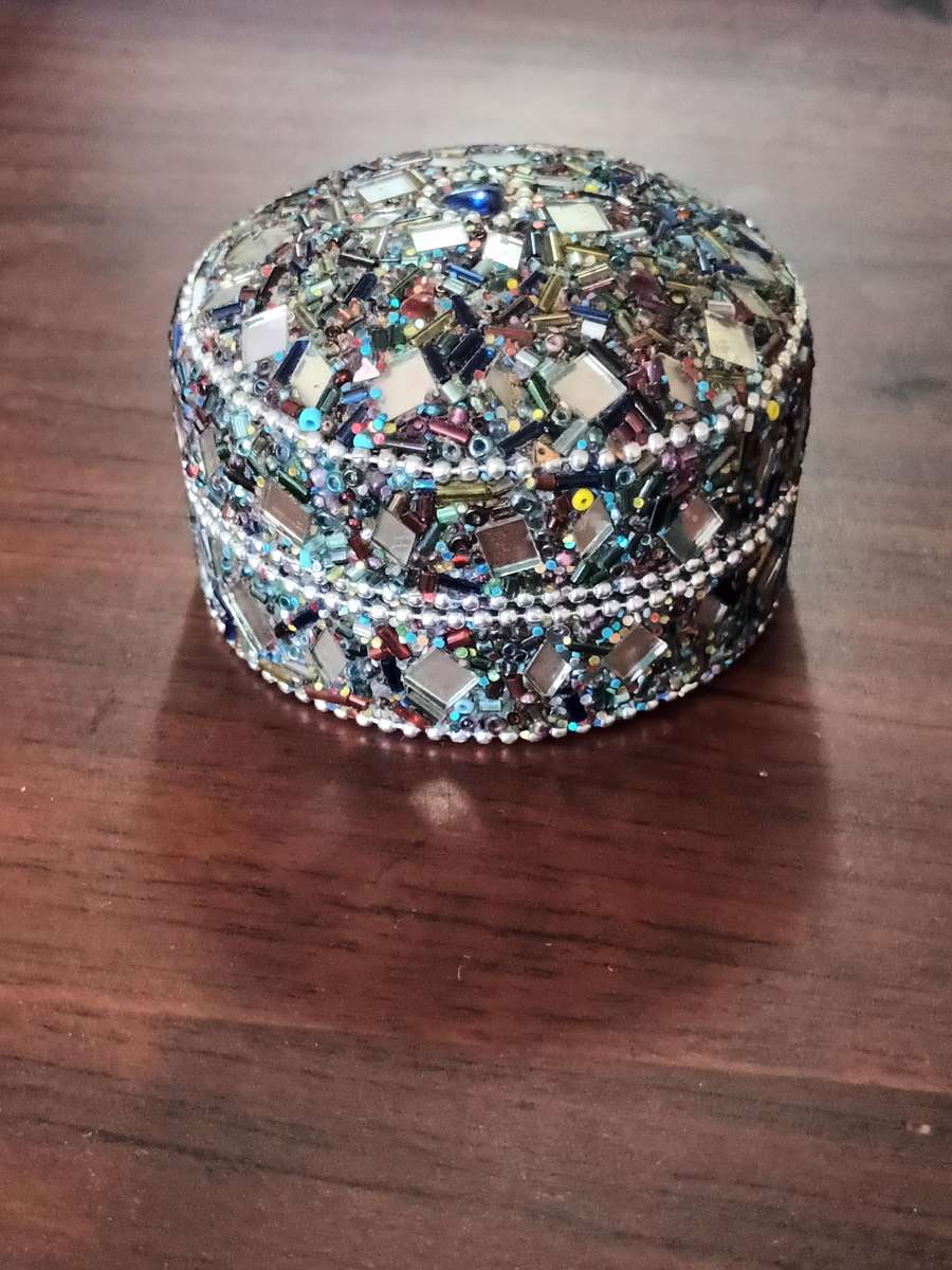 VINTAGE Beaded Trinket Box Set