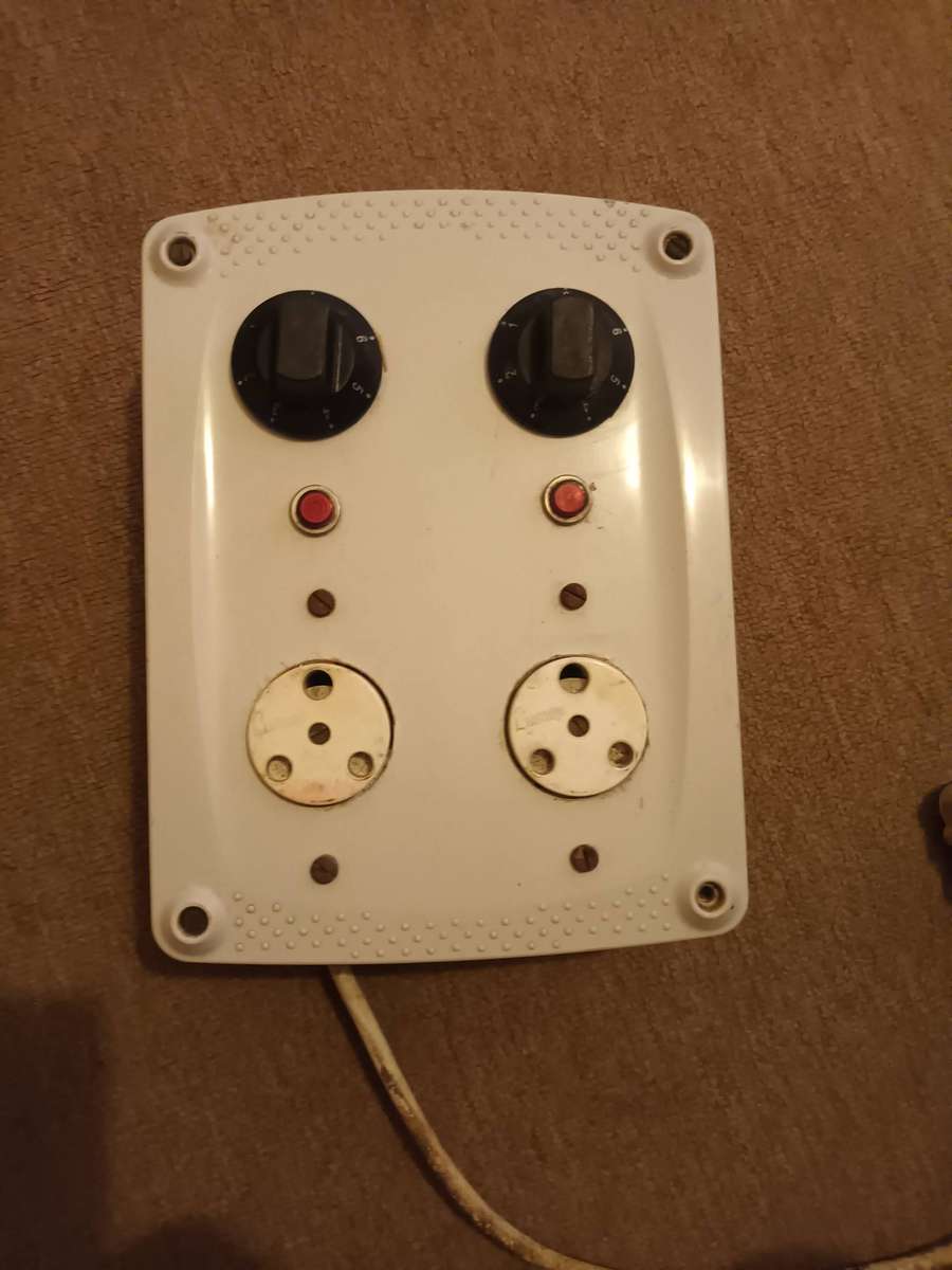 ABB UT4 General Purpose Box With 6 Position Control Knob And Sockets