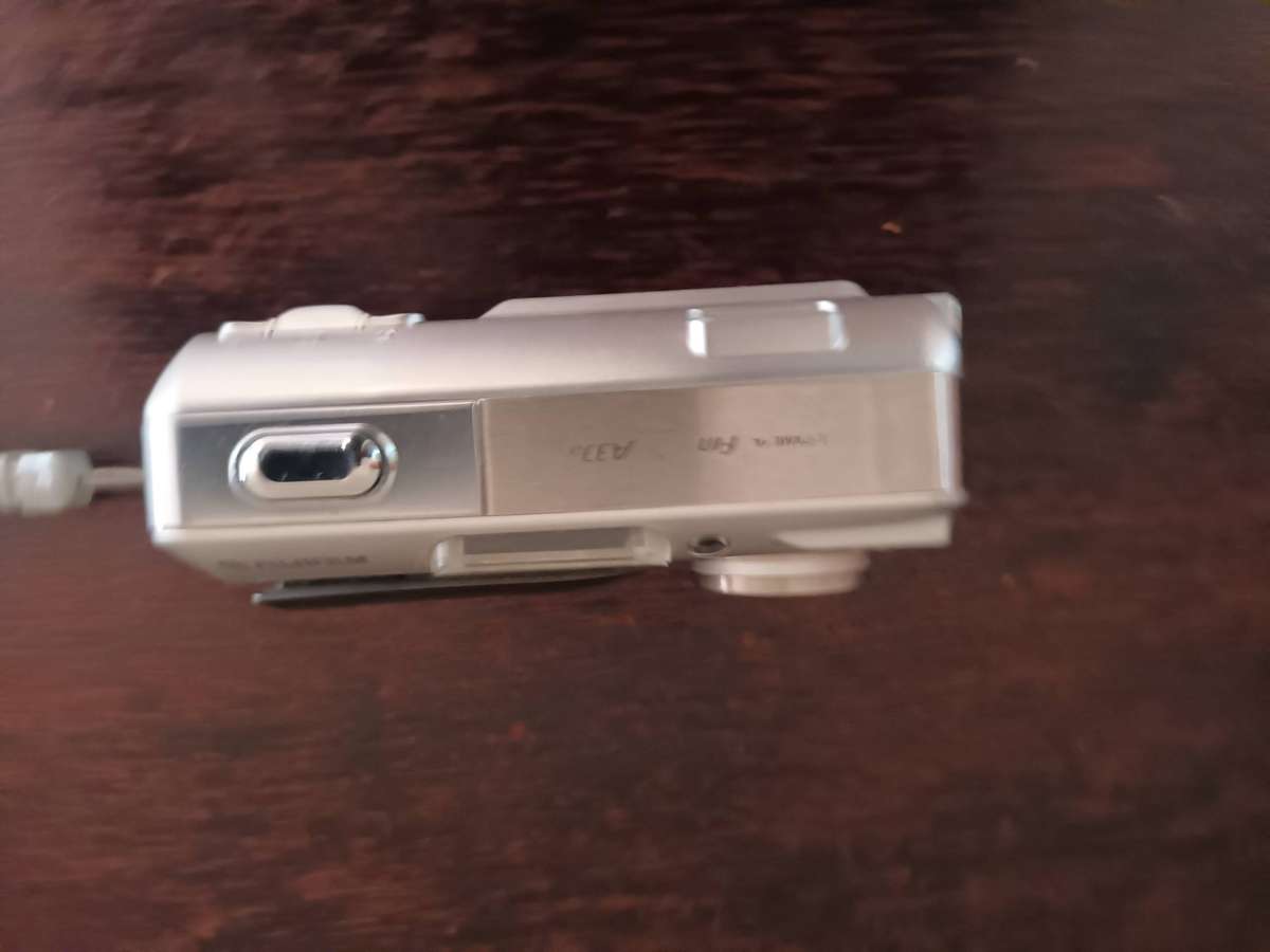 Fujifilm Finepix A330 3.2 Megapixel Digital Camera