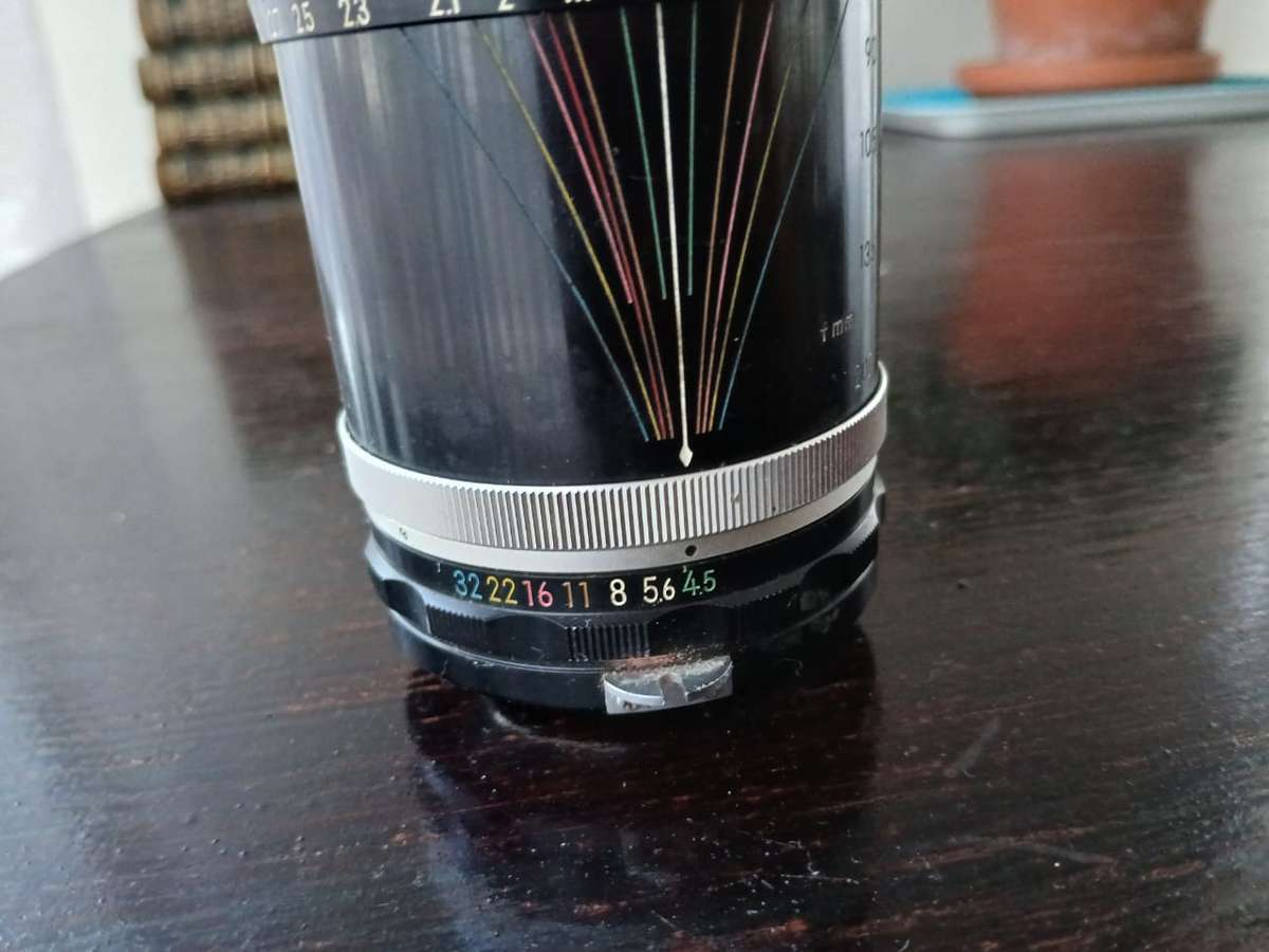 Zoom-NIKKOR·C Auto 1:4.5 f80-200mm