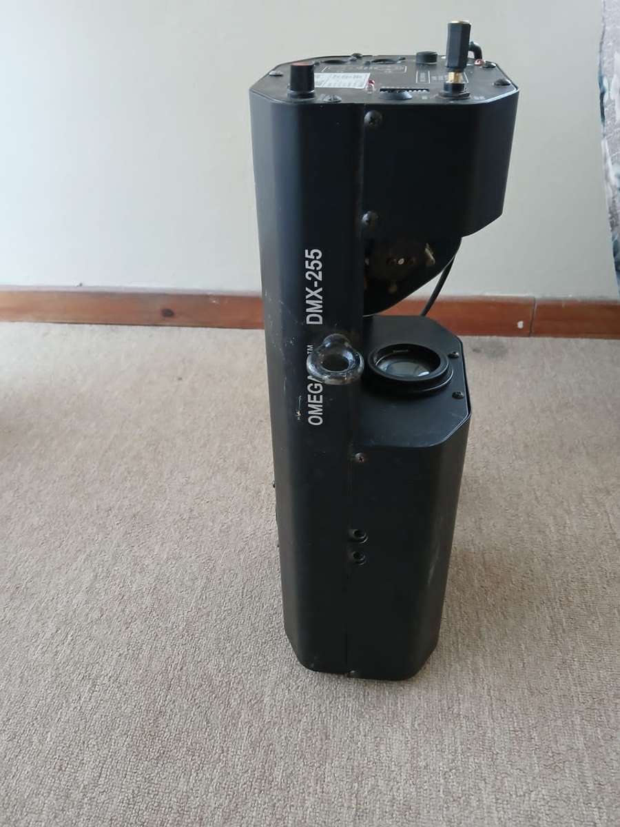 Chauvet DJ DMX-255-OMEGAII DMX Scanner Light