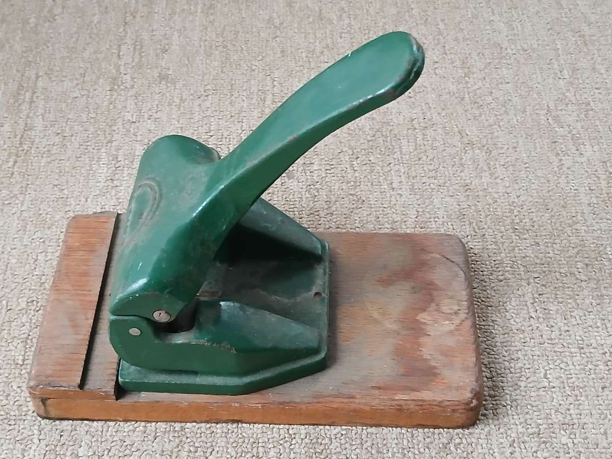 VINTAGE Leitz Office Punch 1940's