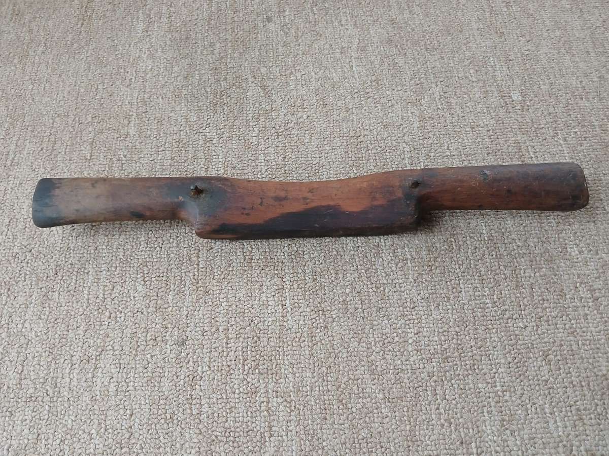 ANTIQUE Circa 1800's Spoke Shave or Plane