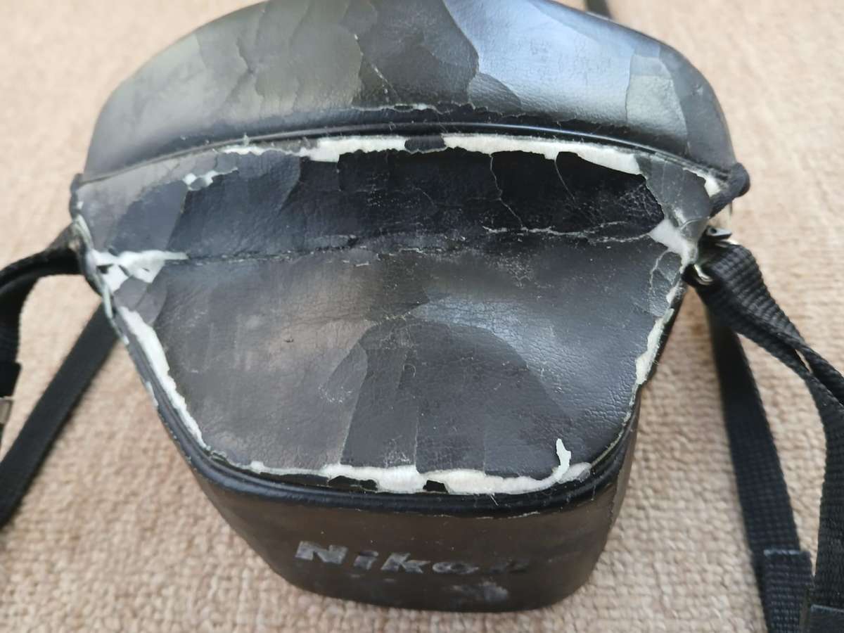 Nikon EM SLR 35mm Film Camera With 50mm Zoom Lens