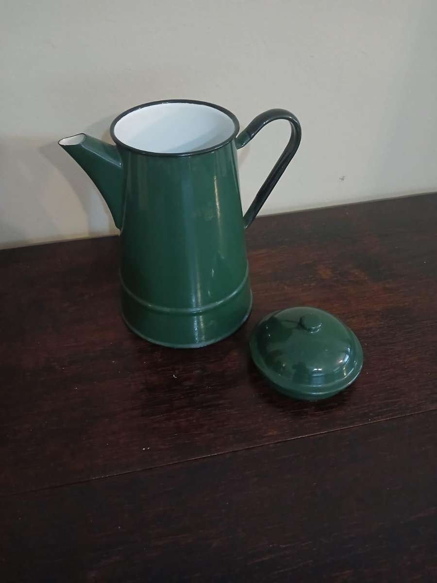 VINTAGE Traditional Green Enamel Coffee Pot