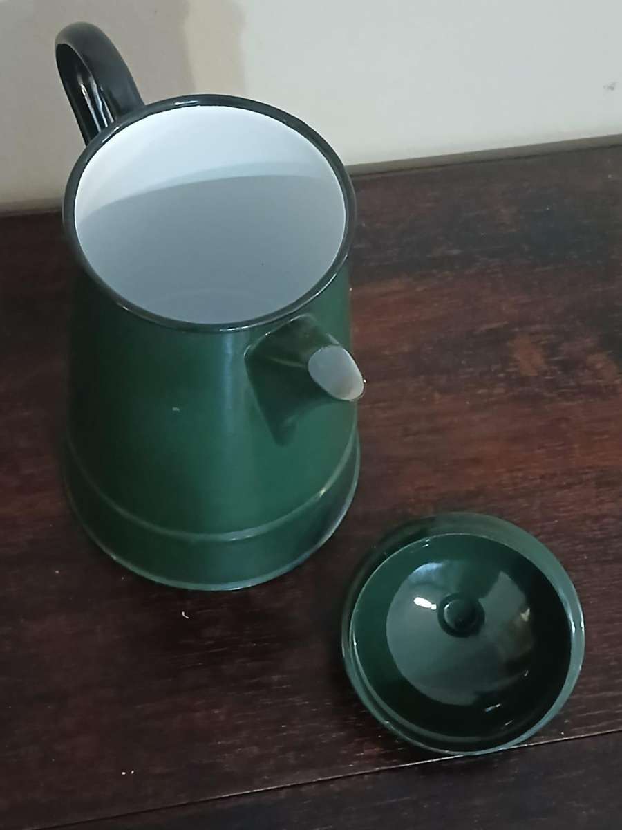 VINTAGE Traditional Green Enamel Coffee Pot